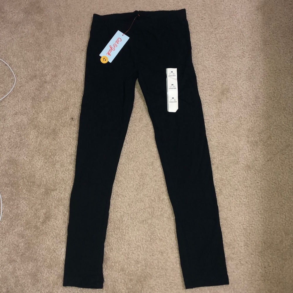 black leggings